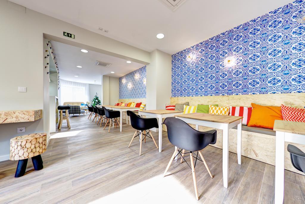 Hotel Do Mercado Aveiro Bagian luar foto